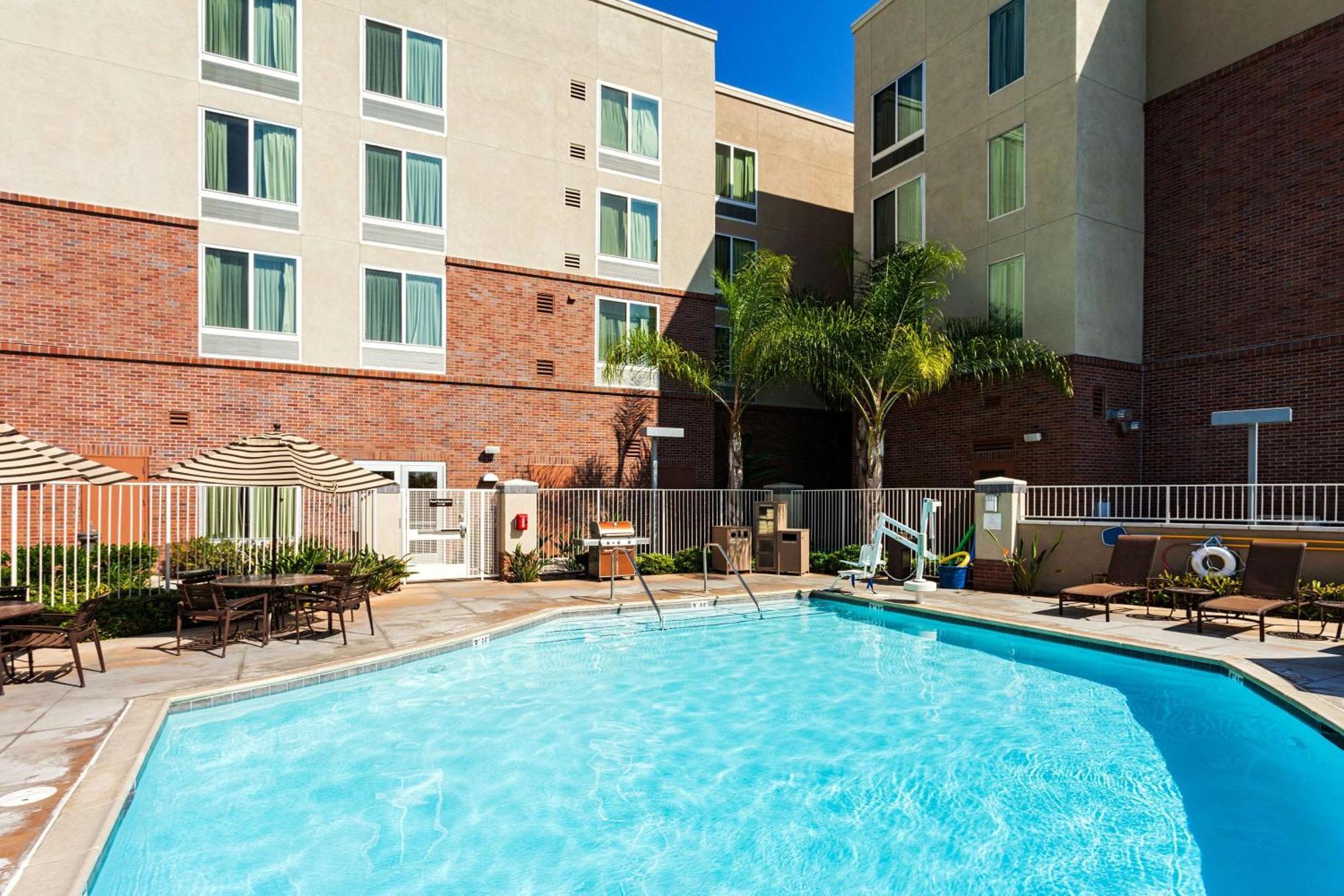 Hyatt Place San Diego-Vista/Carlsbad Bagian luar foto