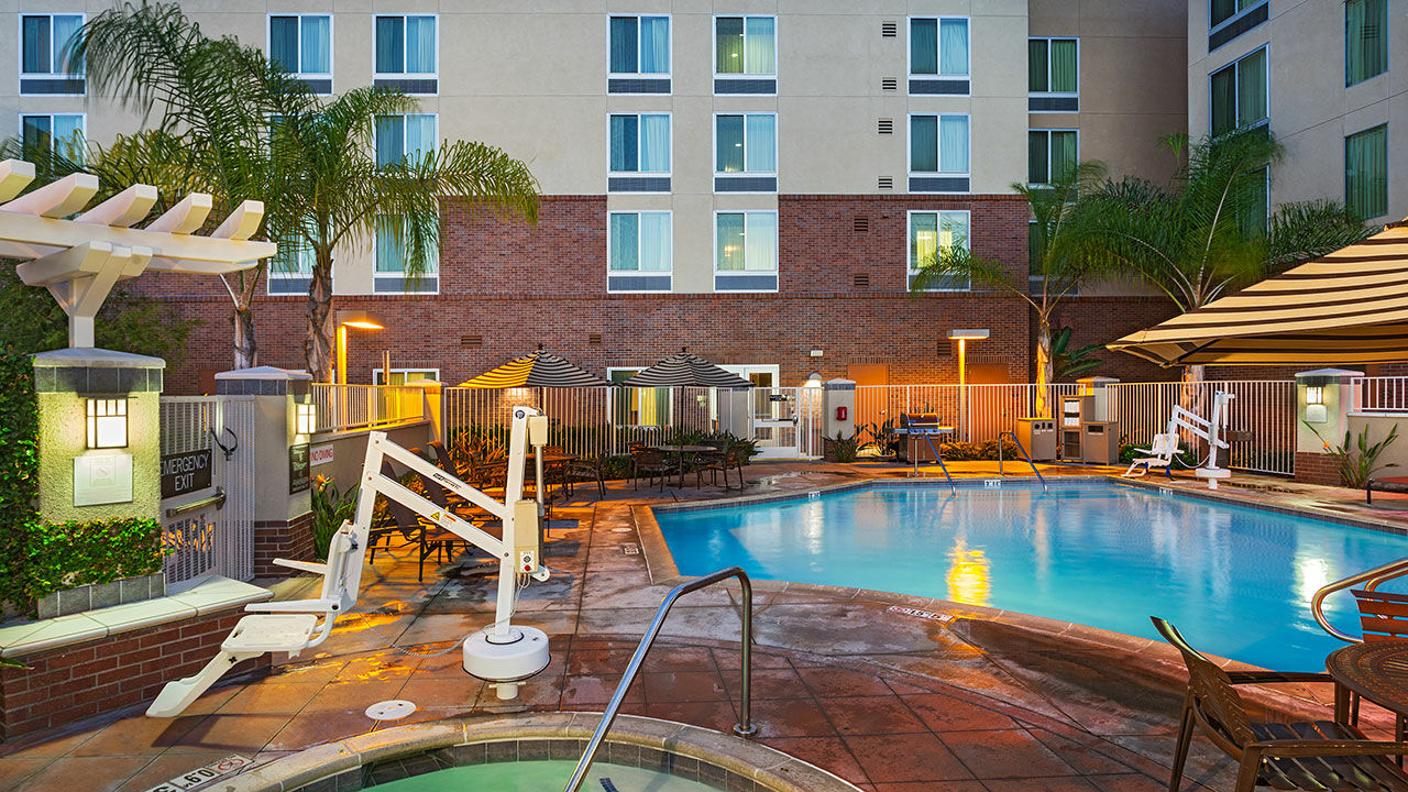 Hyatt Place San Diego-Vista/Carlsbad Bagian luar foto